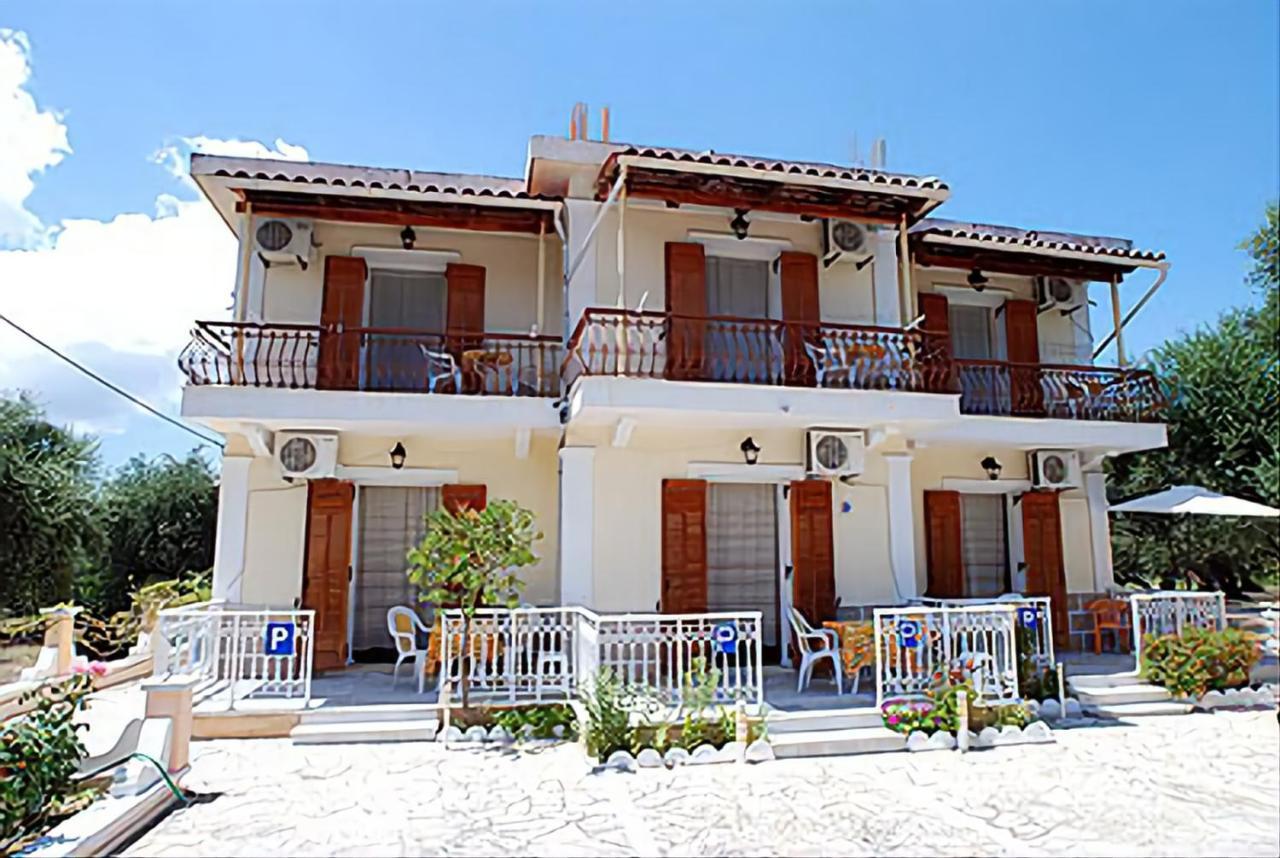 8 Keys By Katerina Apartment